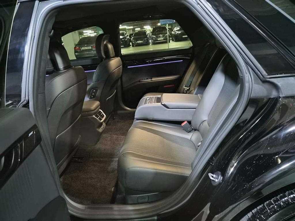 HYUNDAI Grandeur - Vista 7