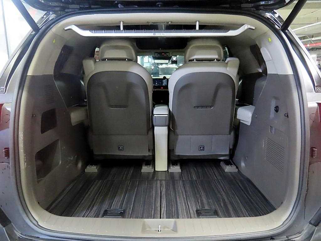 KIA Carnival 2024 Negro - Importación desde Corea - HF Imports Iquique - Foto 15
