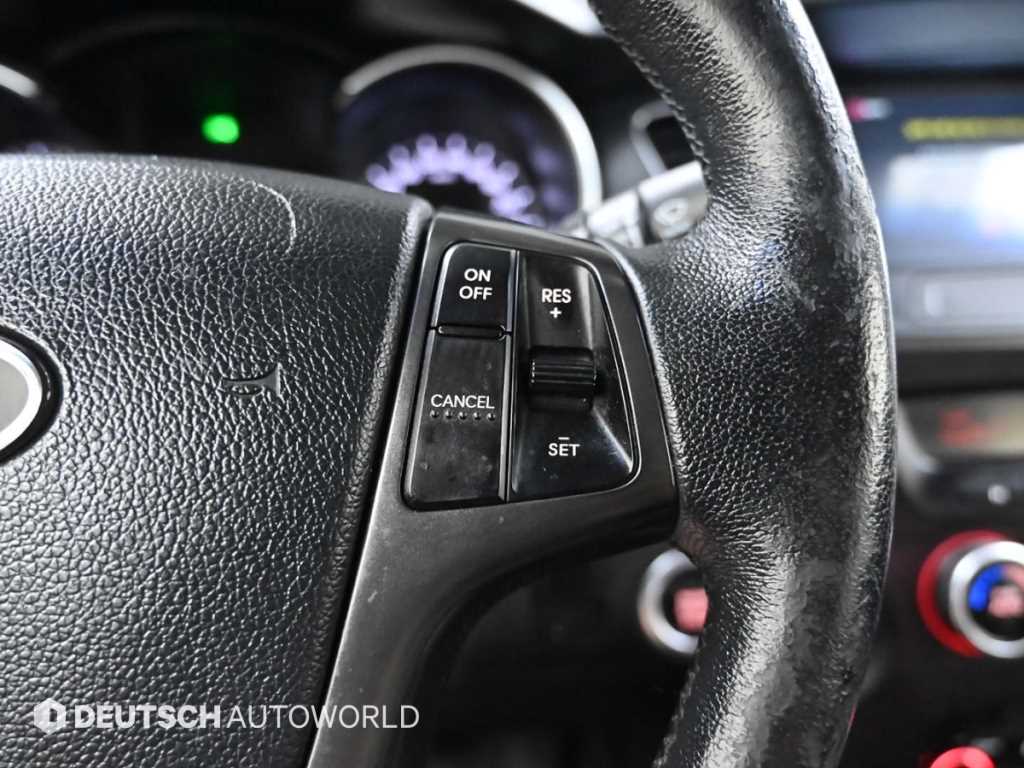 KIA K7 2012 Negro - Importación desde Corea - HF Imports Iquique - Foto 15