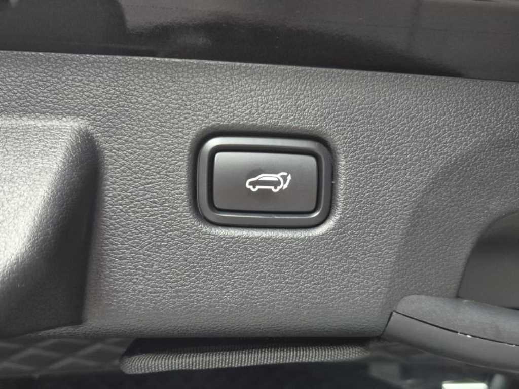 KIA Sportage - Vista 6