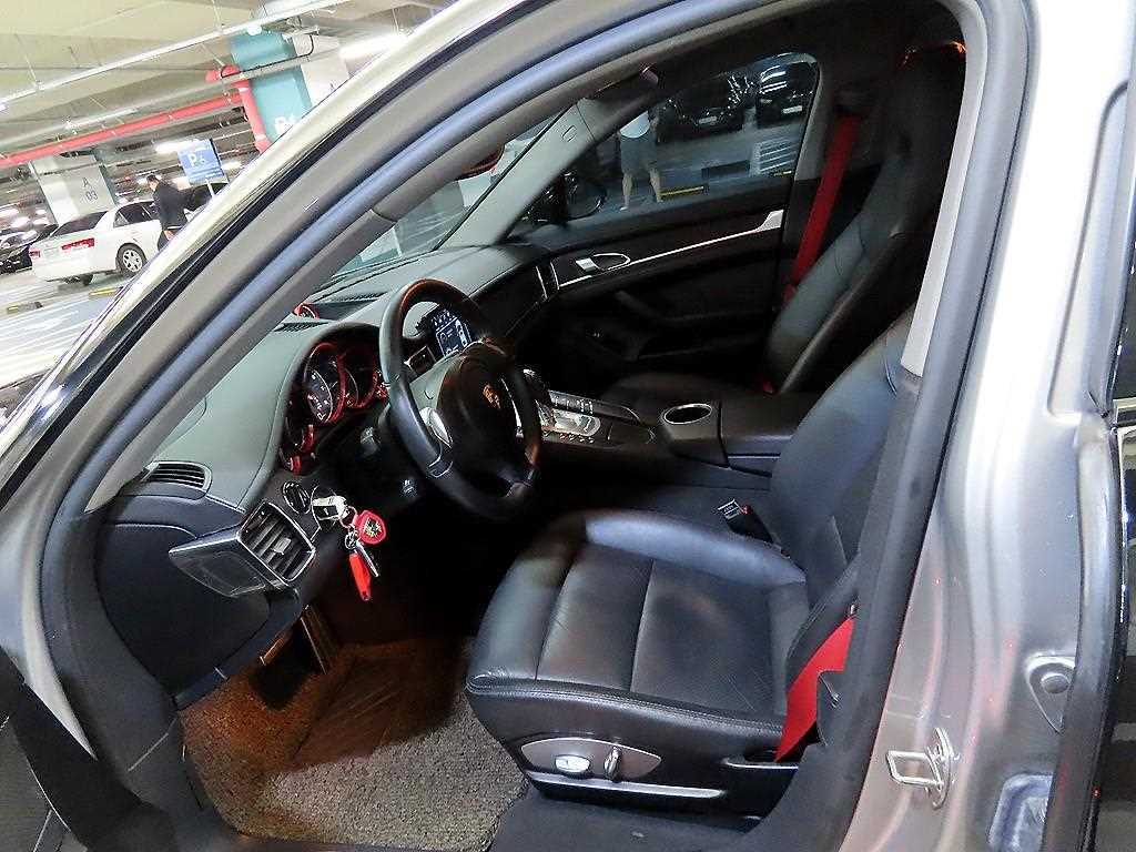 Porsche Panamera - Vista 6