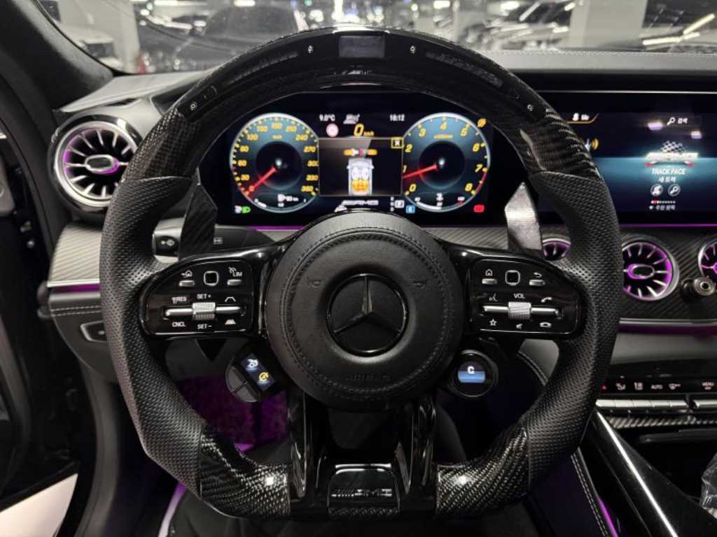 Mercedes Benz AMG GT - Vista 7