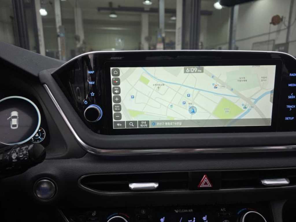 HYUNDAI Sonata - Vista 8