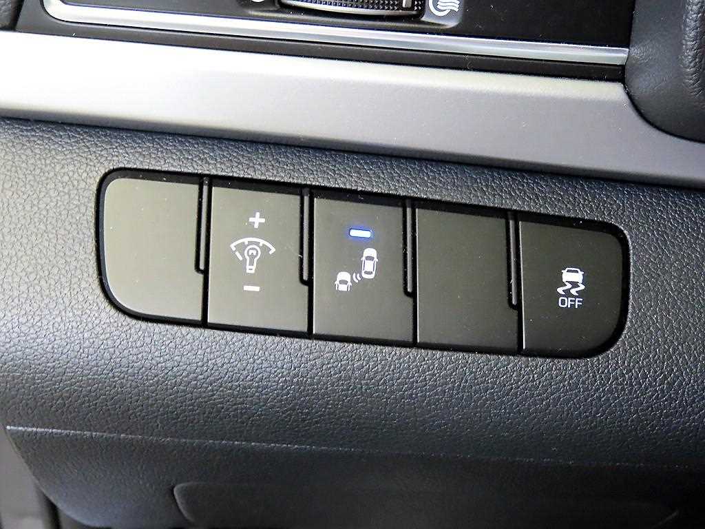 HYUNDAI Avante 2017 - Importación desde Corea - HF Imports Iquique - Foto 14