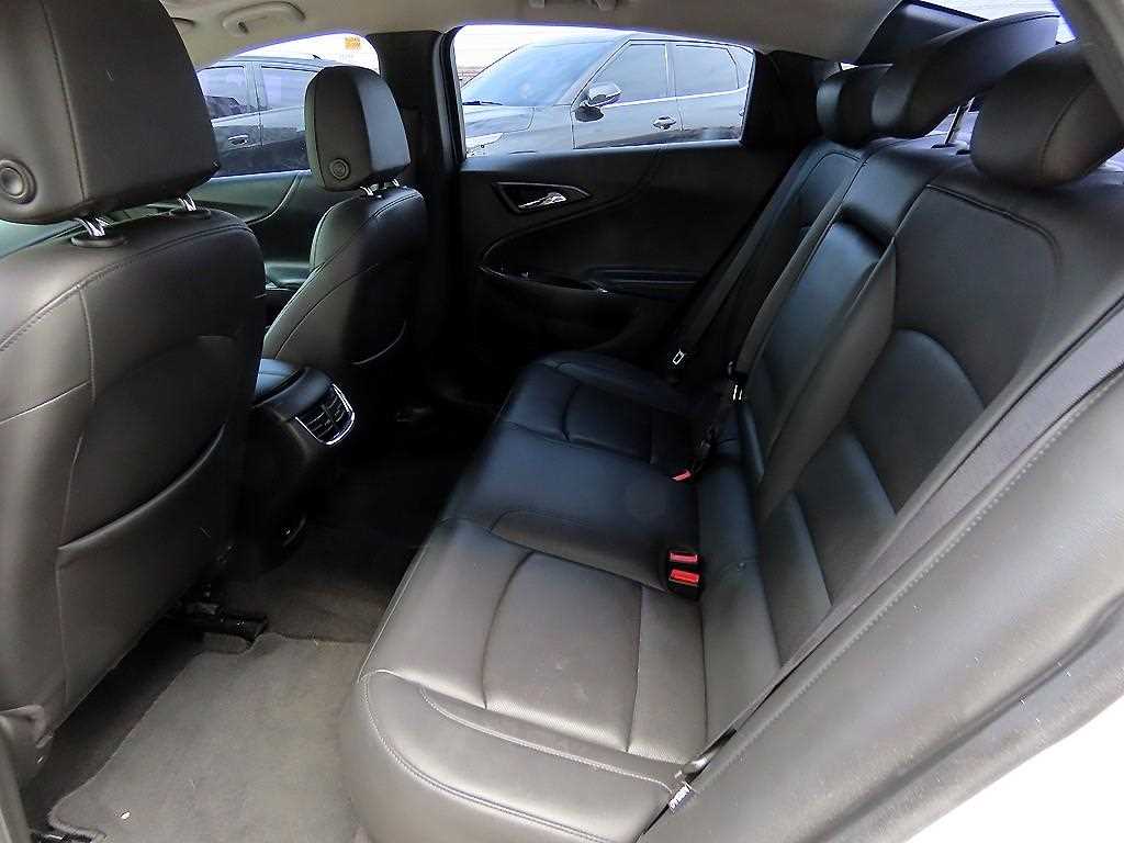 Chevrolet Malibu - Vista 6