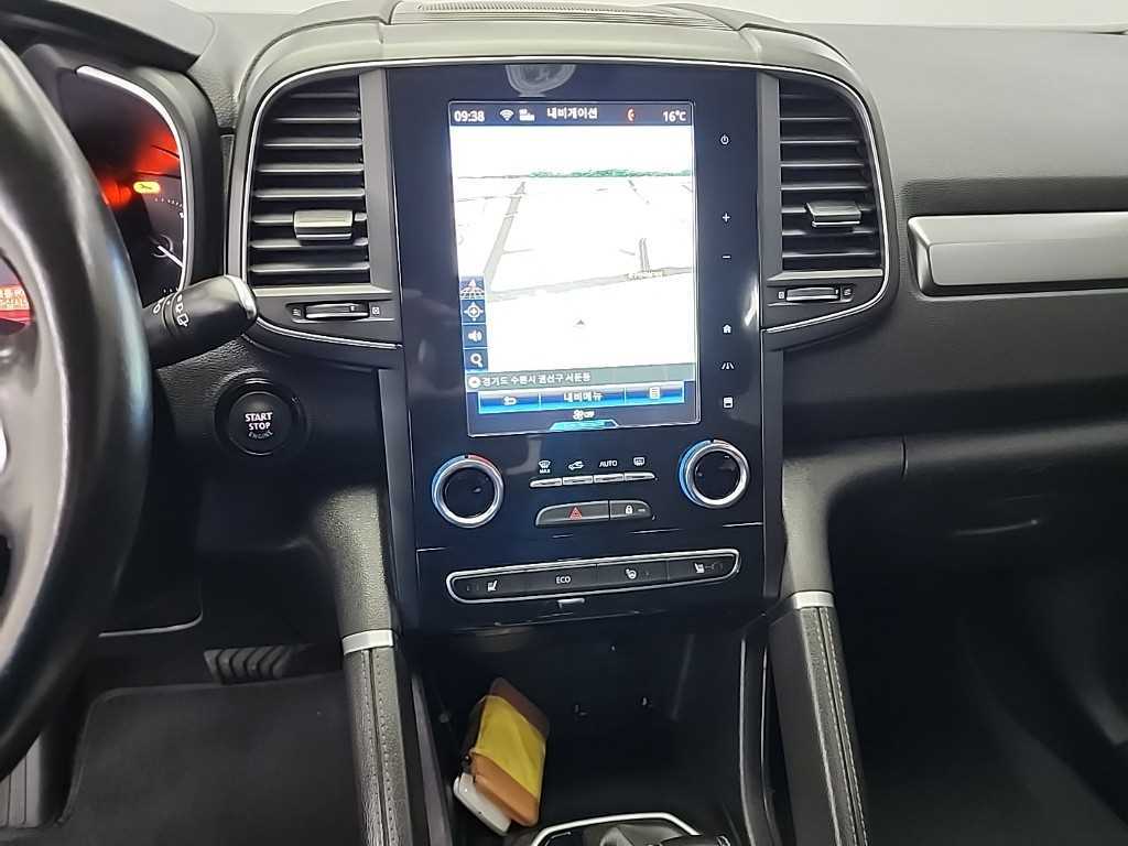 SAMSUNG QM6 - Vista 10