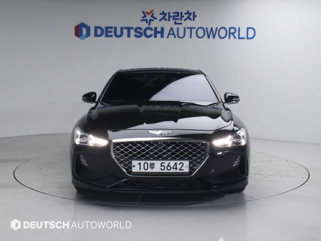 Genesis G70 - Vista 3