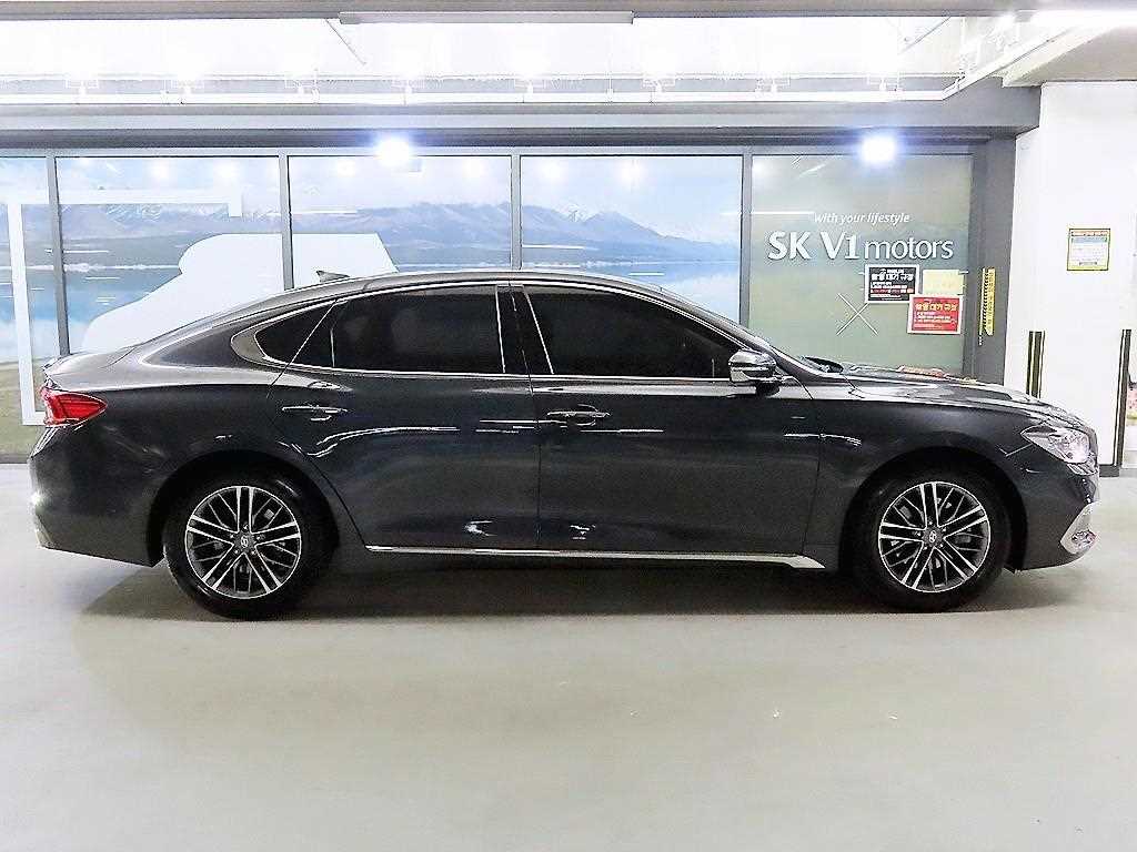 HYUNDAI Grandeur - Vista 3