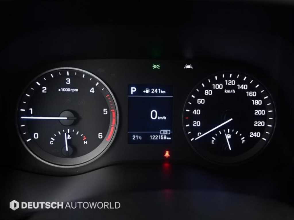 HYUNDAI Tucson - Vista 8