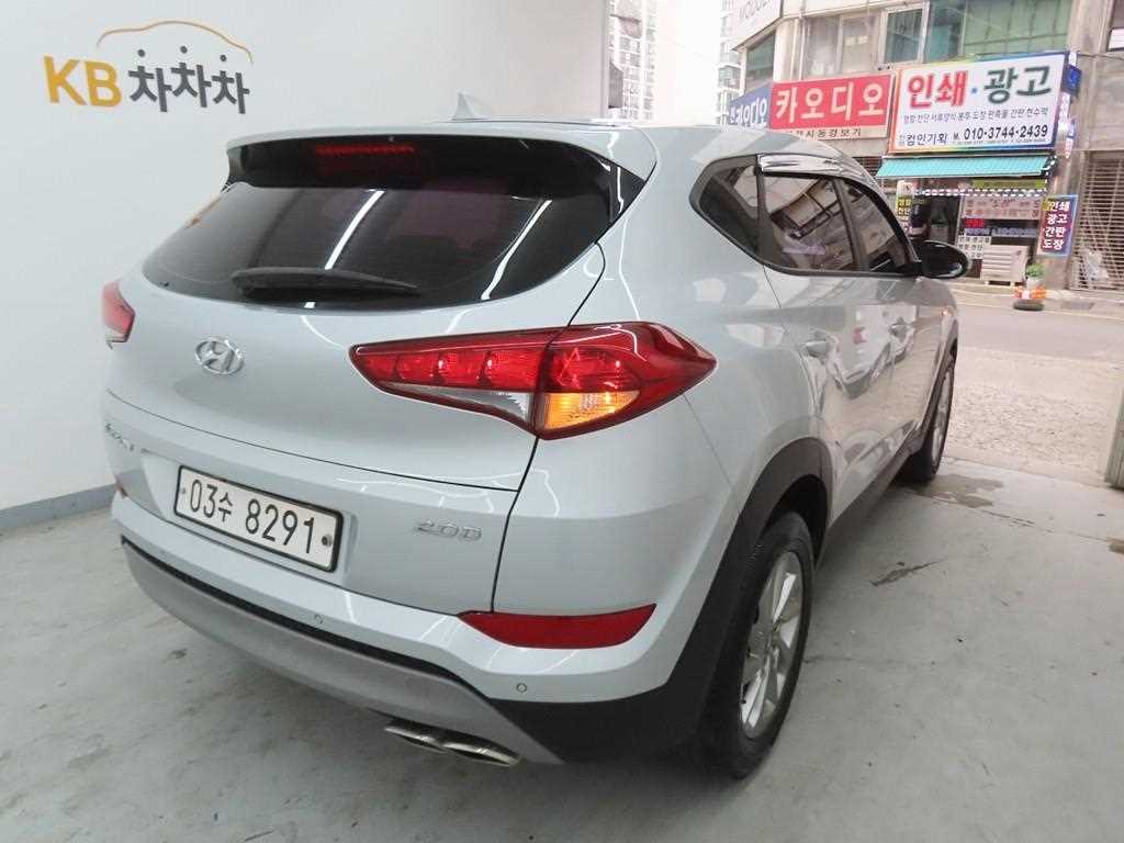 HYUNDAI Tucson - Vista 3