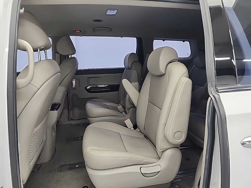 KIA Carnival 2019 Blanco - Importación desde Corea - HF Imports Iquique - Foto 13