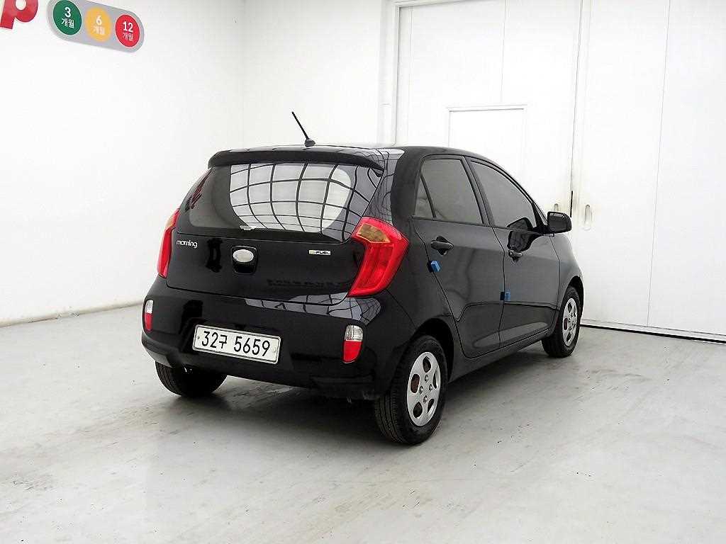 KIA Morning - Vista 4