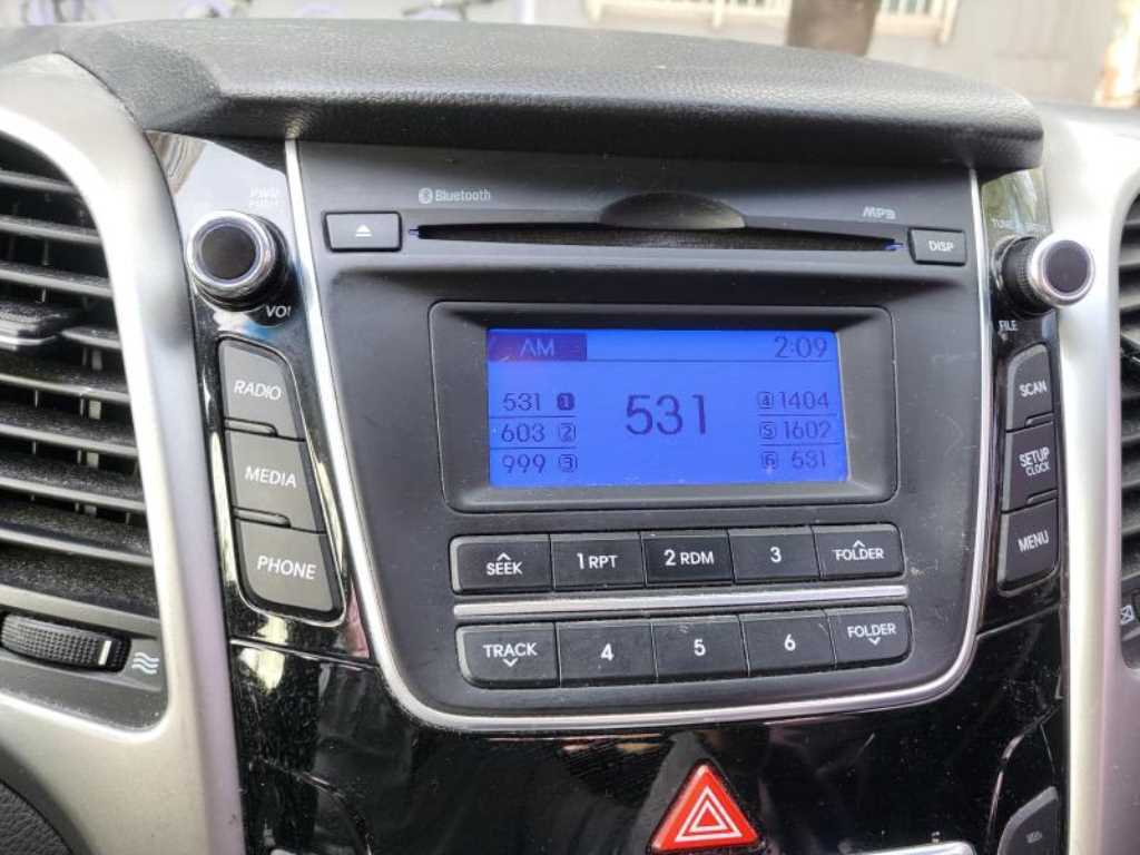 HYUNDAI i30 - Vista 6