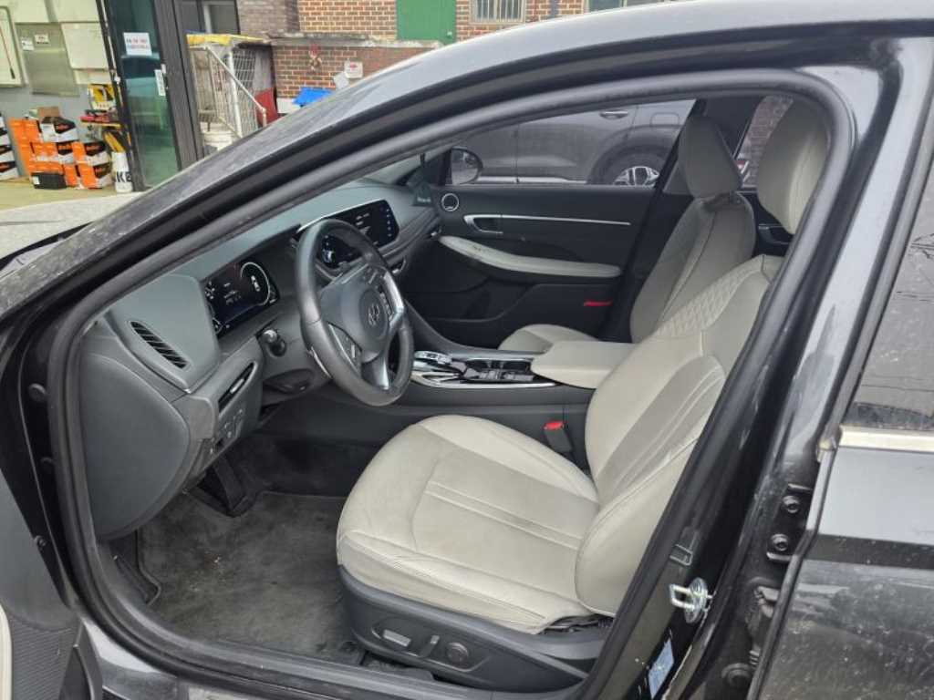 HYUNDAI Sonata - Vista 5