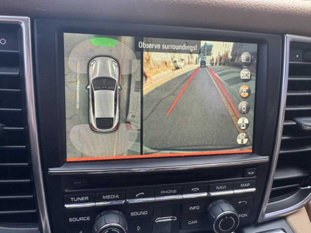 Porsche Panamera - Vista 12