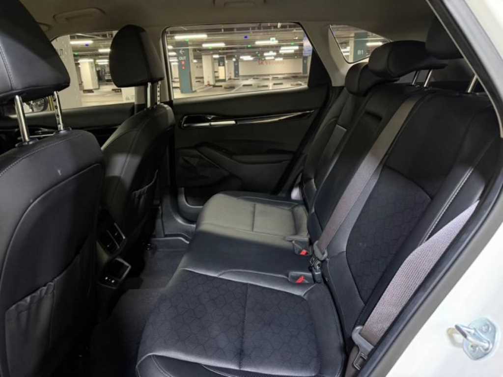 KIA Seltos - Vista 7