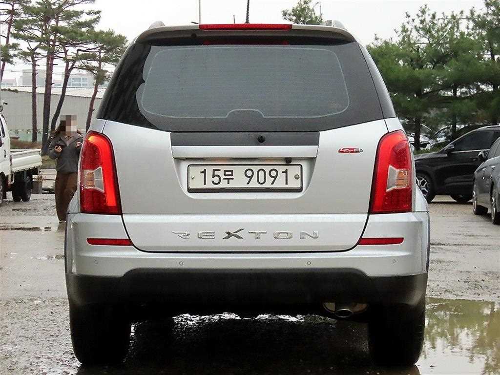 Ssangyong Rexton - Vista 4