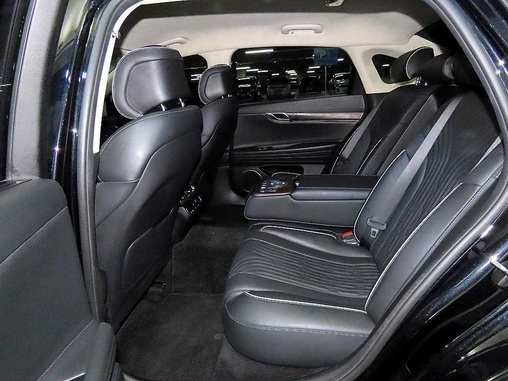 Genesis G80 - Vista 7