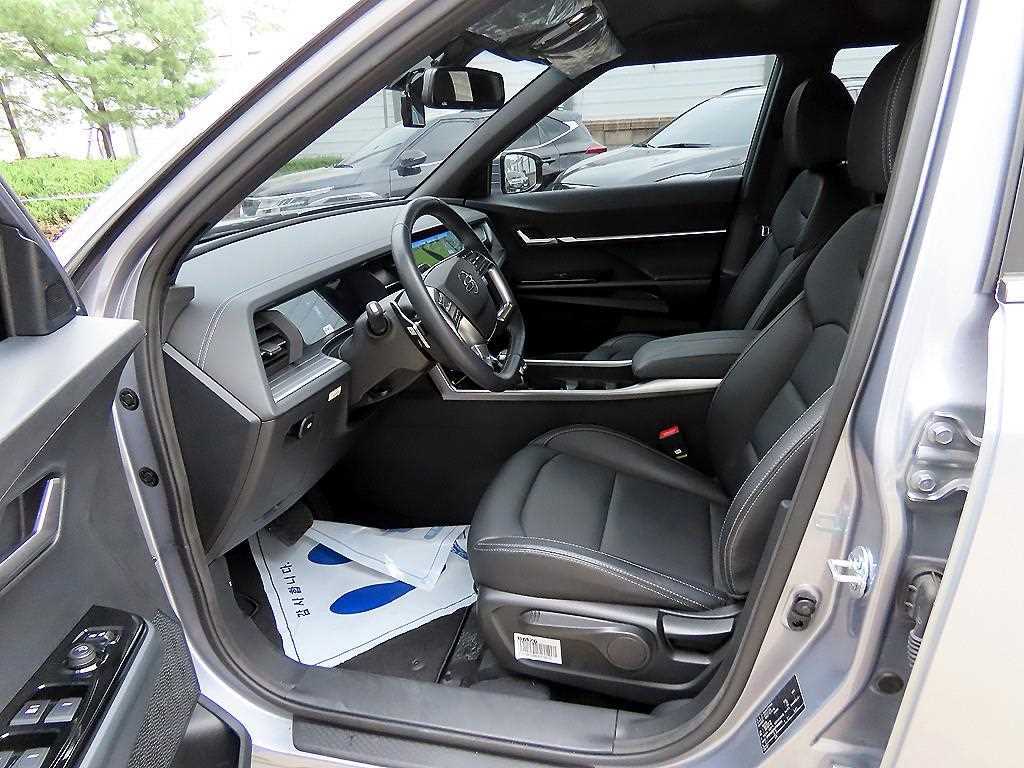Ssangyong Torres - Vista 5
