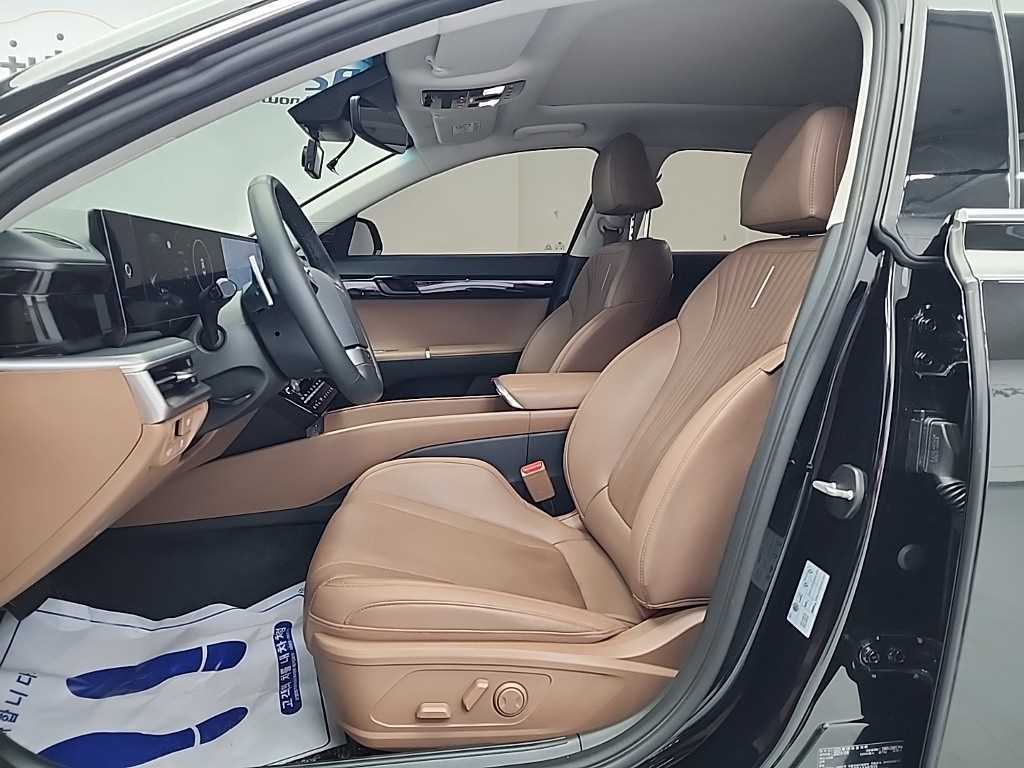 HYUNDAI Grandeur - Vista 11