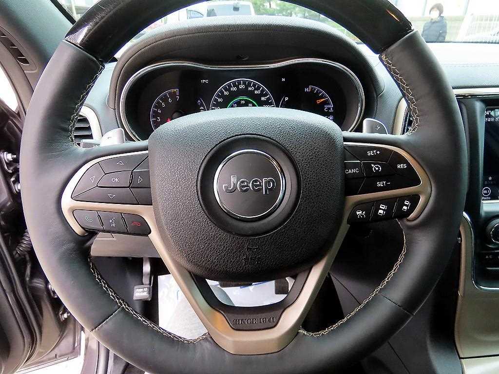Jeep Cherokee - Vista 8