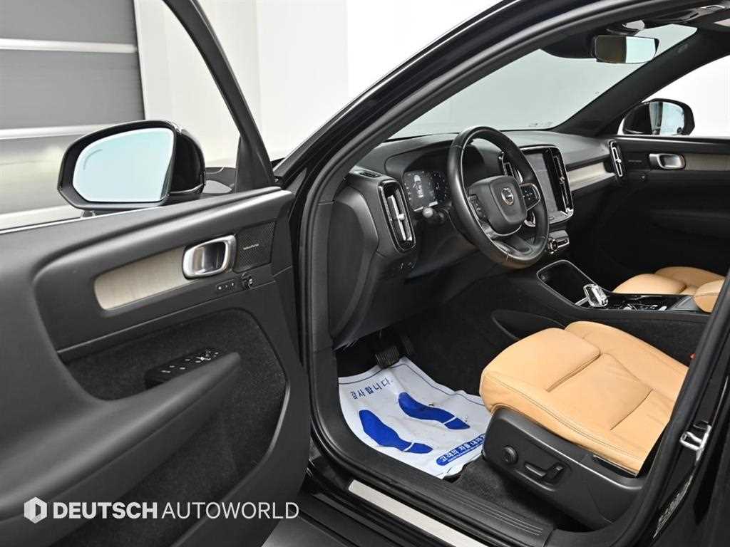 Volvo XC40 - Vista 11