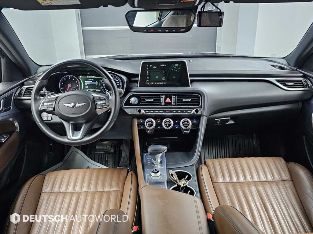 Genesis G70 - Vista 7