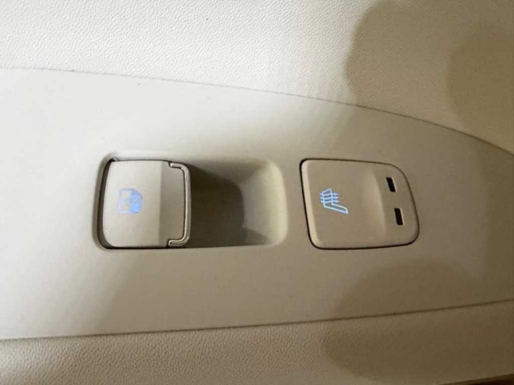 HYUNDAI Grandeur 2020 Blanco - Importación desde Corea - HF Imports Iquique - Foto 16