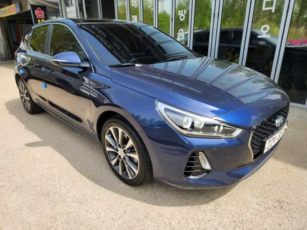 HYUNDAI i30 - Vista 2