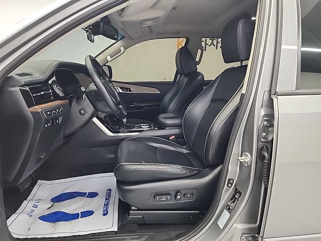 KIA Mohave - Vista 11