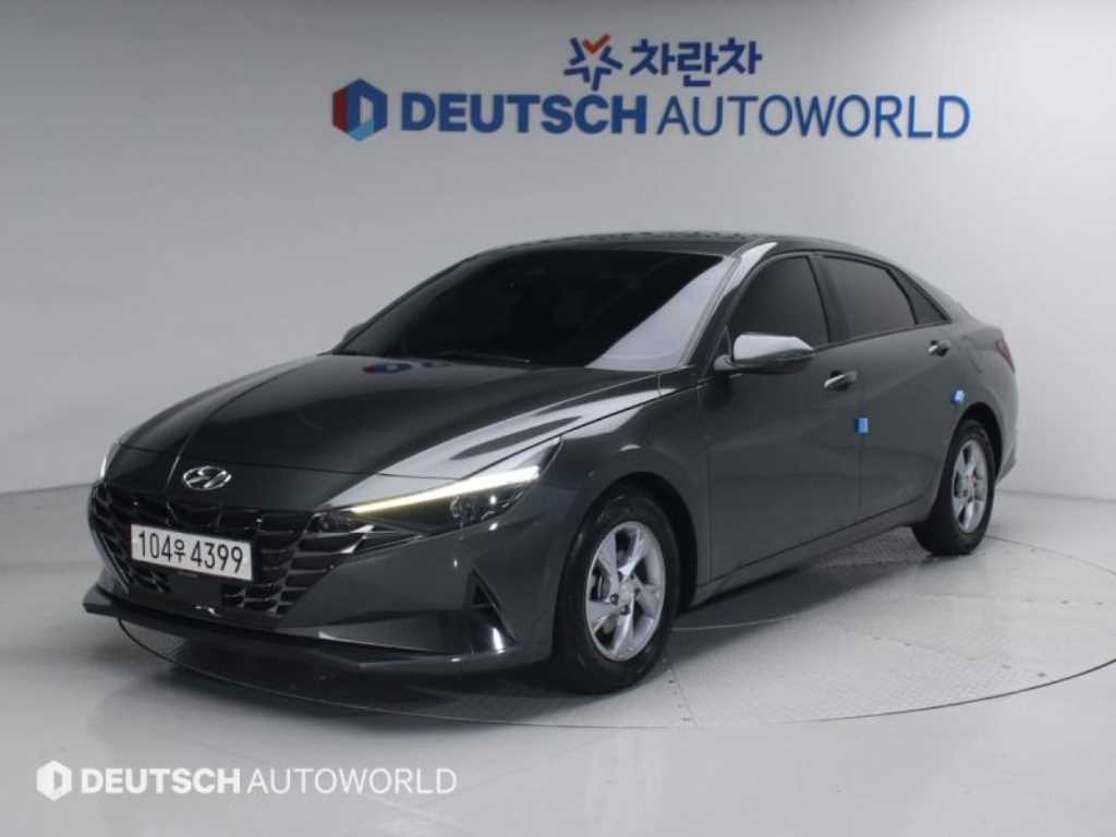 HYUNDAI Avante - Vista 3