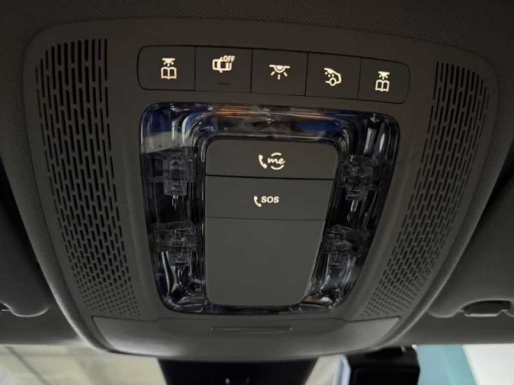 Mercedes Benz A Class - Vista 12