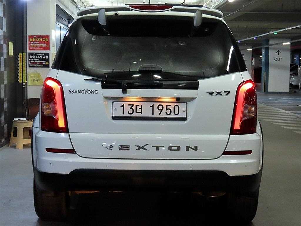 Ssangyong Rexton - Vista 5