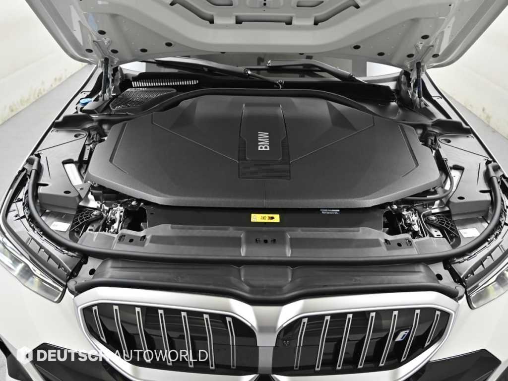 BMW i5 - Vista 6