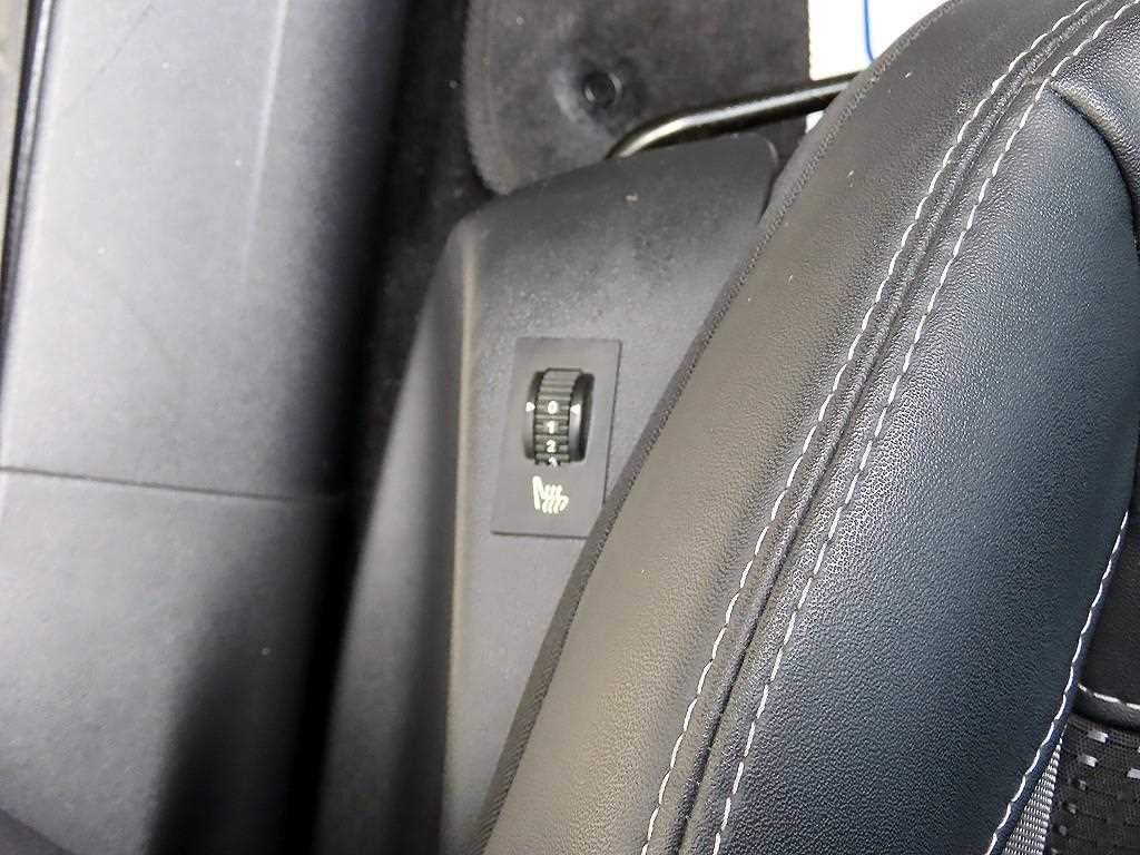 Peugeot 2008 - Vista 11