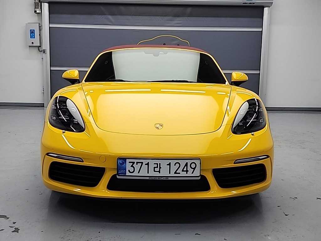 Porsche 718 - Vista 2