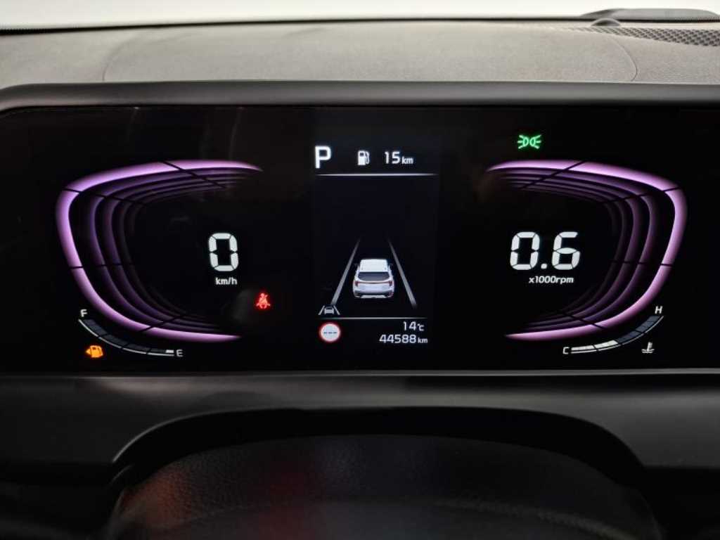 KIA Seltos - Vista 6