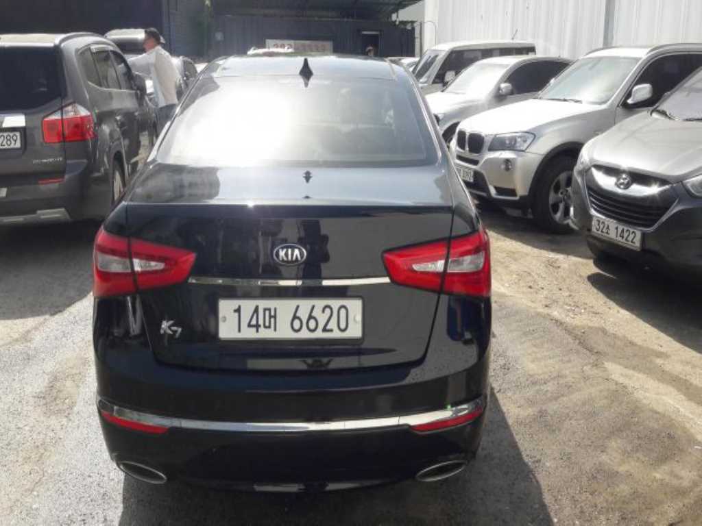 KIA K7 - Vista 4