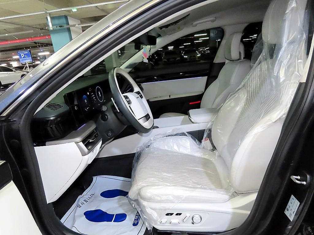 HYUNDAI Grandeur - Vista 6