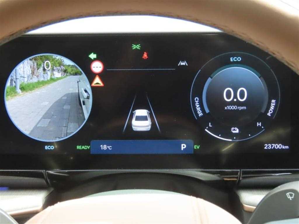 HYUNDAI Grandeur - Vista 5