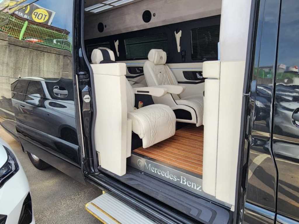 Mercedes Benz Sprinter - Vista 10