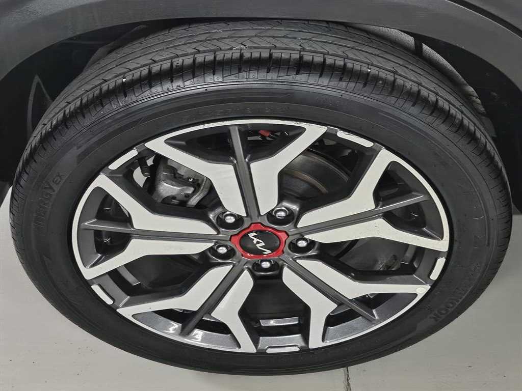 KIA Seltos 2023 Blanco - Importación desde Corea - HF Imports Iquique - Foto 14