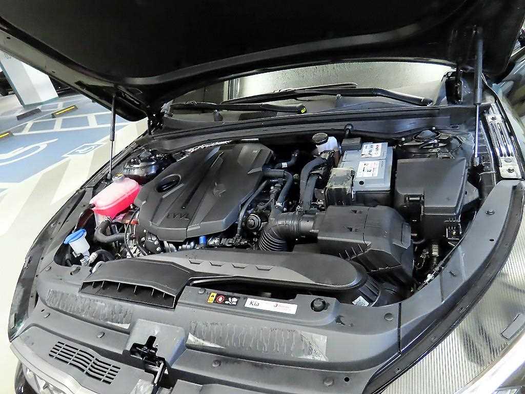 KIA K5 2023 Negro - Importación desde Corea - HF Imports Iquique - Foto 19