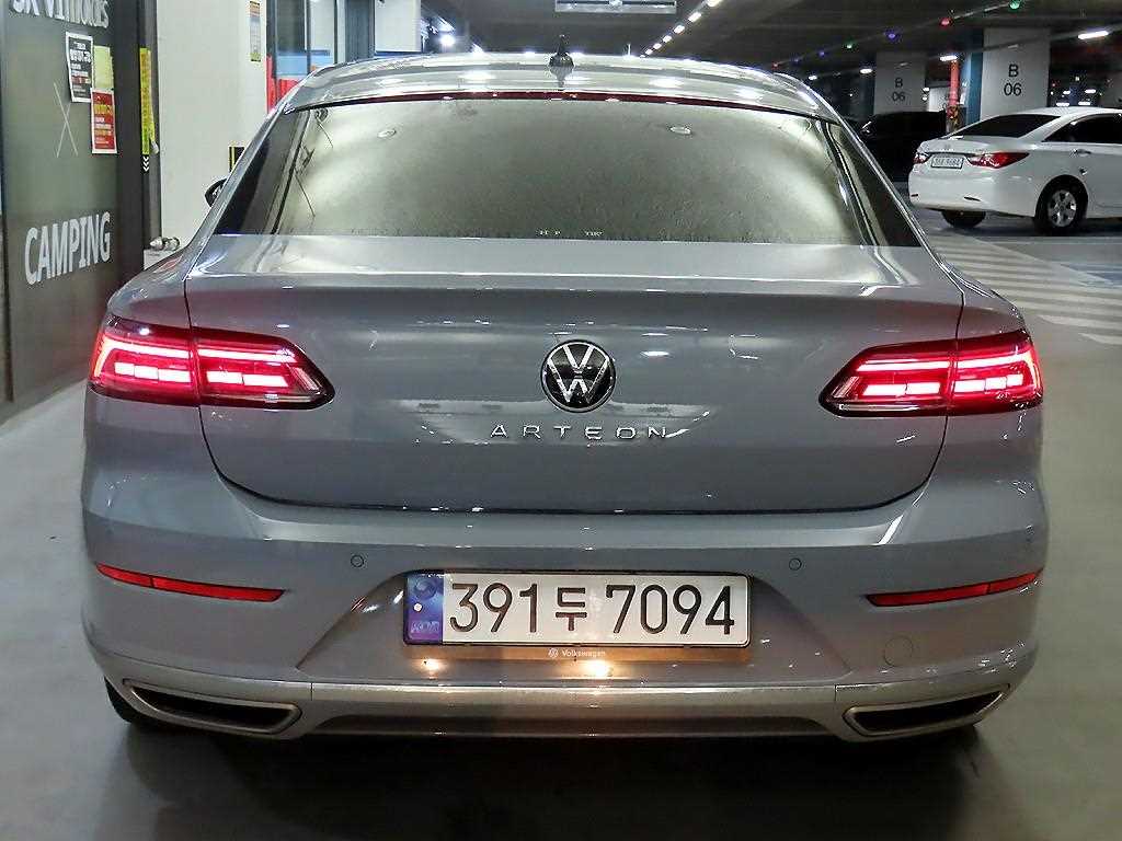 Volkswagen Arteon - Vista 5