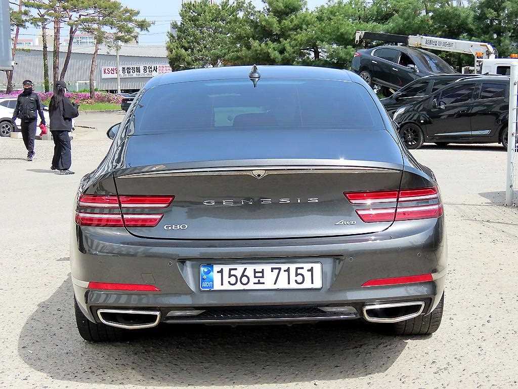 Genesis G80 - Vista 4