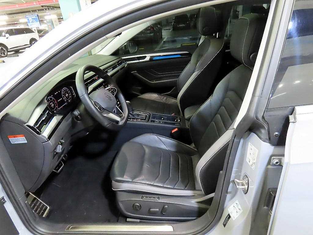 Volkswagen Arteon - Vista 6