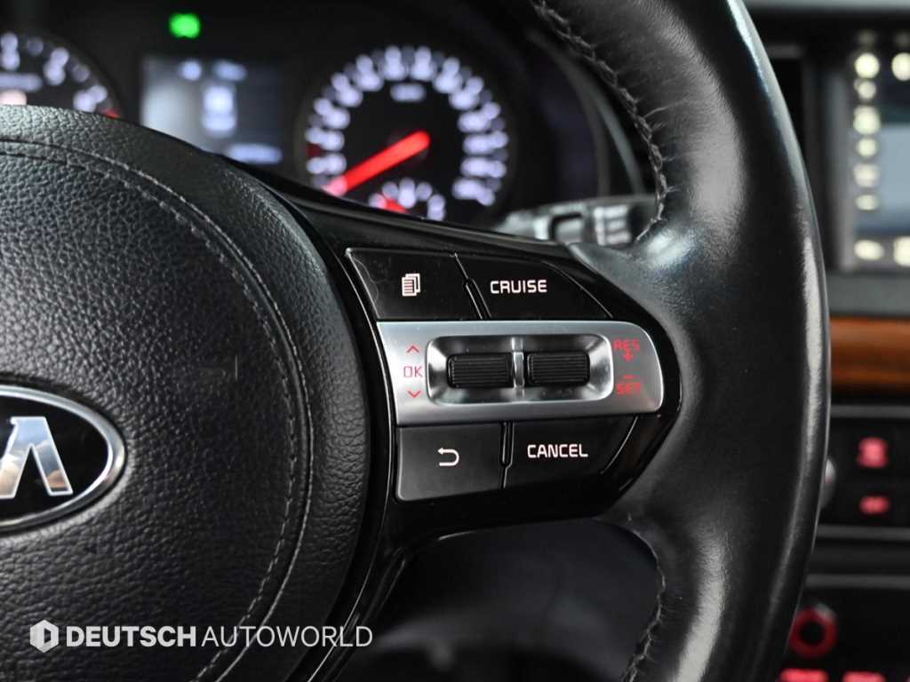 KIA K7 2016 Negro - Importación desde Corea - HF Imports Iquique - Foto 17