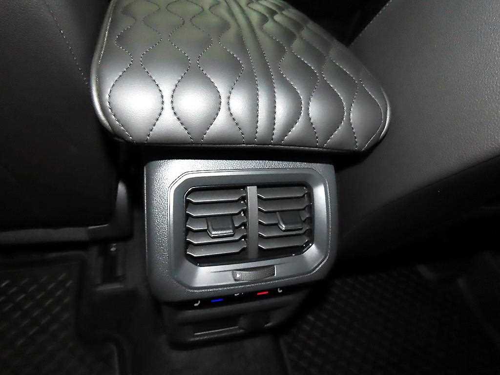 Volkswagen Tiguan 2021 Blanco - Importación desde Corea - HF Imports Iquique - Foto 15