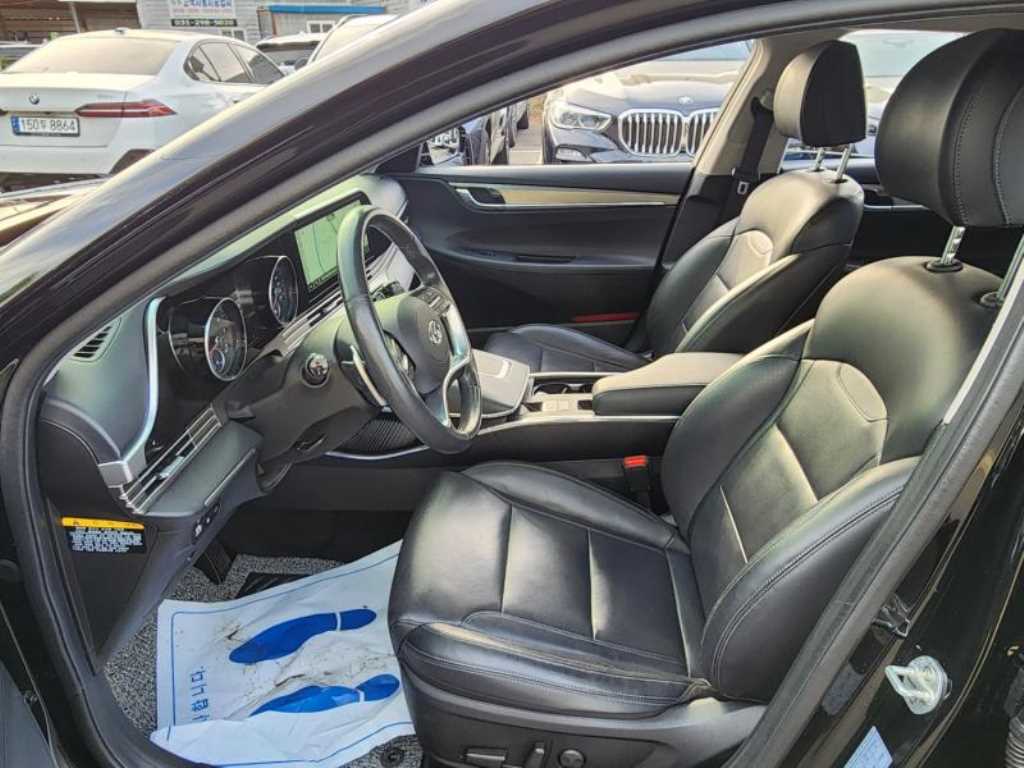 HYUNDAI Grandeur 2020 Negro - Importación desde Corea - HF Imports Iquique - Foto 18