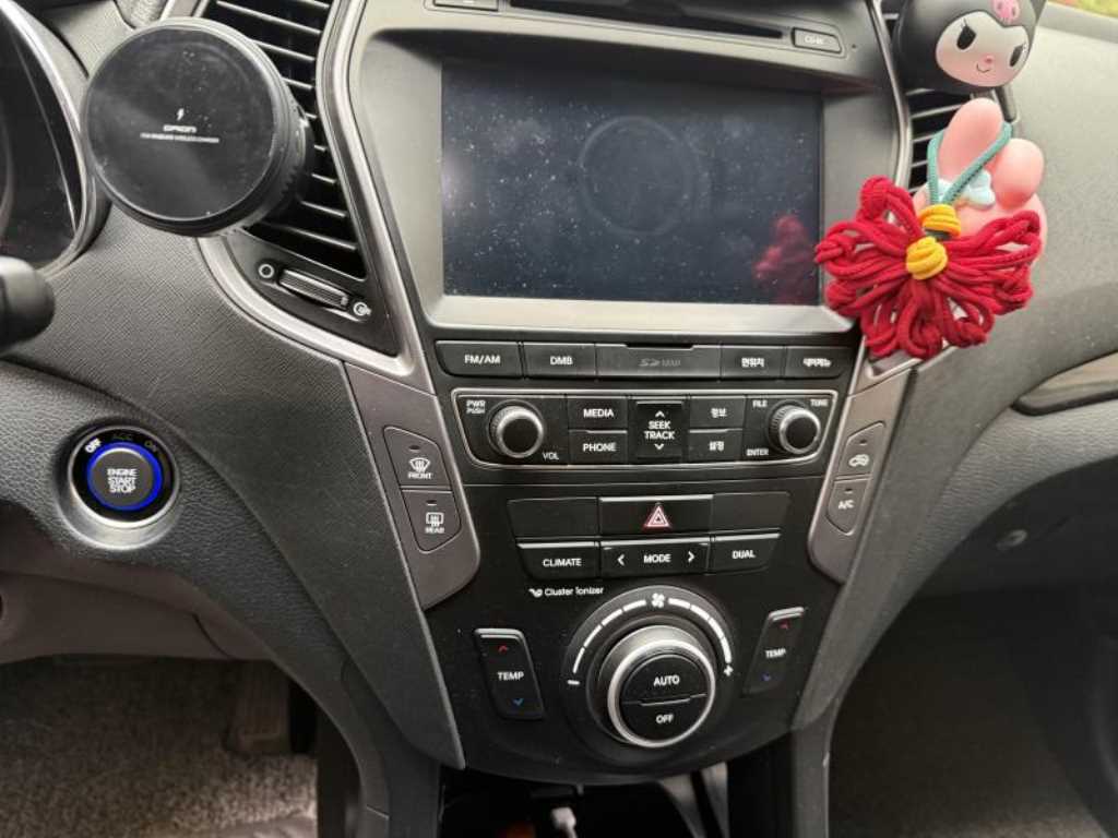 HYUNDAI Santa Fe - Vista 6